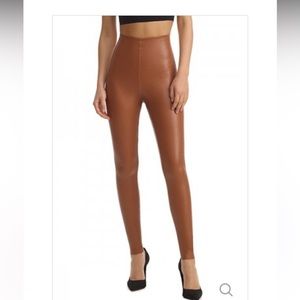 Commando control faux leather leggings/ brown / size small